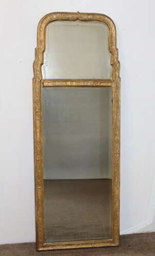 18th century Queen Anne style pier mirror