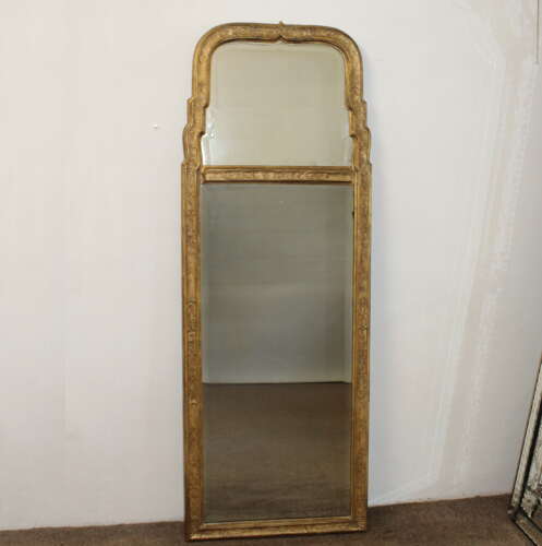18th century Queen Anne style pier mirror