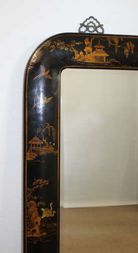 Beautifully decorated Japanese Meiji period lacquer mirror