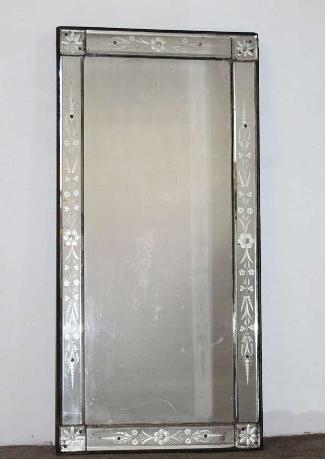 Narrow 1940s Venetian mirror with square corners